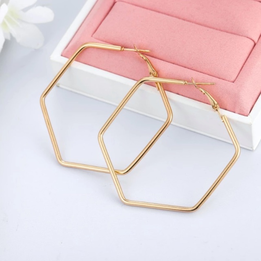 NEW!💙💎HEXAGON! GOLDEN HOOPS!💎💙MODERN! AWESOME! - Picture 2 of 7